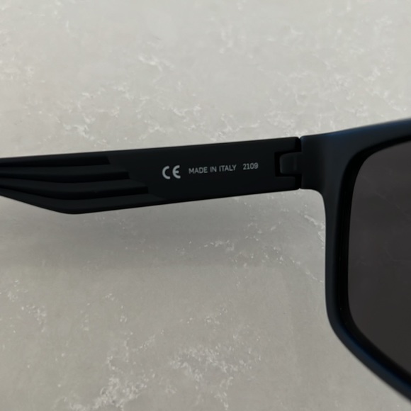 NWT [Nike] Men’s Sunglasses Matte Black - Picture 8 of 8